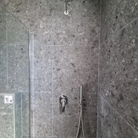 Drosia Apartman *